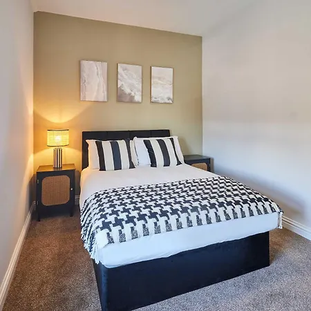 Host & - Mayfield * Harrogate