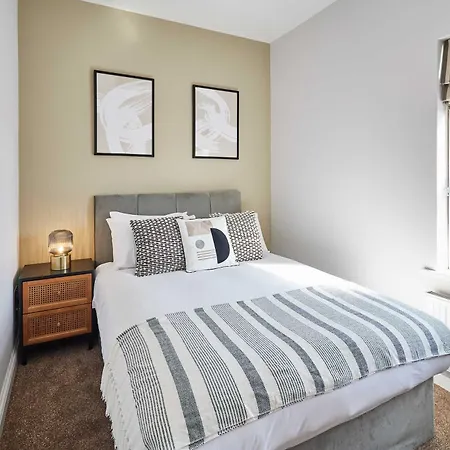 Host & - Mayfield * Harrogate
