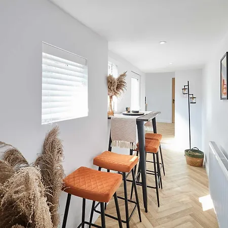 Holiday home Host & - Mayfield